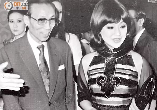 真正的老钱阔太过的是什么样的生活?