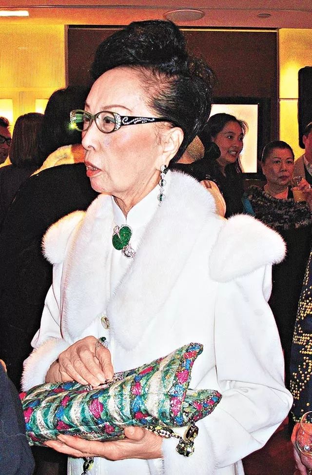 真正的老钱阔太过的是什么样的生活?