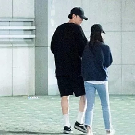 ־ͻȻ飬ԷΪС17Ůѽ1