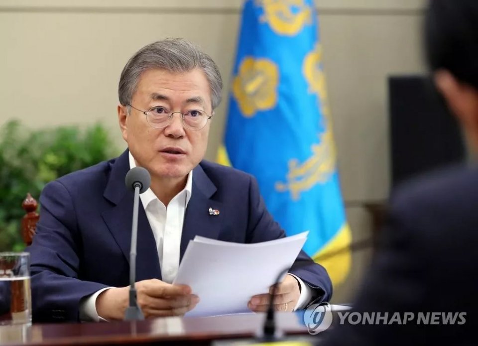 魔幻逆转!一己之力掀起娱乐圈腥风血雨,黄毒全占,他竟然全身而退了???