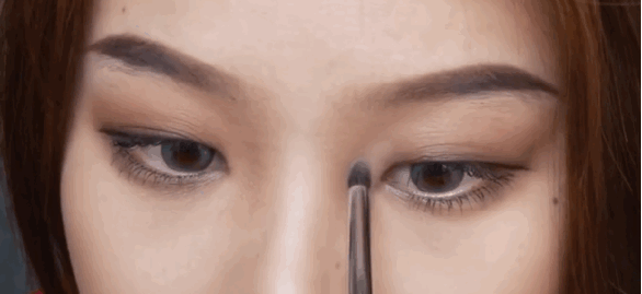 当年被港媒嘲笑龅牙的王祖贤,为何如今成了风华绝代的女神?