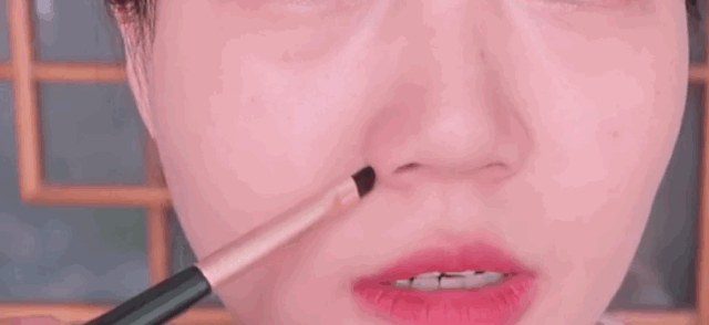 当年被港媒嘲笑龅牙的王祖贤,为何如今成了风华绝代的女神?