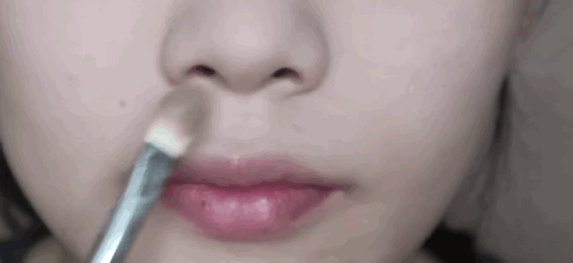 当年被港媒嘲笑龅牙的王祖贤,为何如今成了风华绝代的女神?