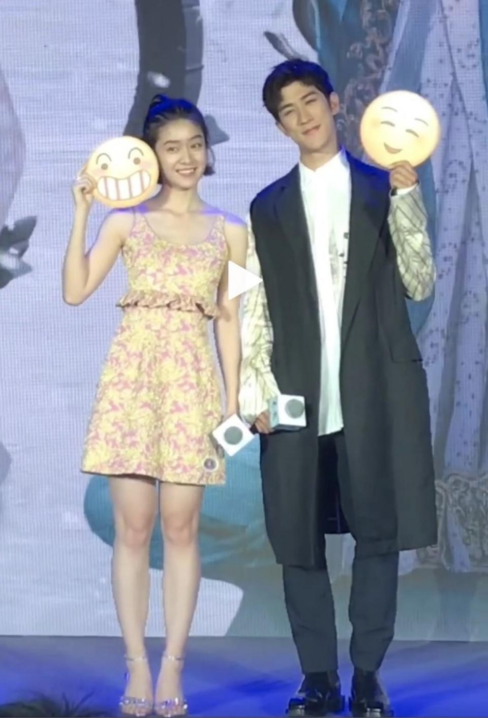 120斤的刘涛为减肥直播喝不明红色液体?而90斤的张雪迎脚踝比脖子粗...