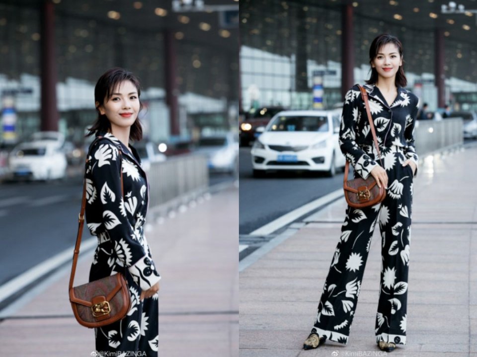 120斤的刘涛为减肥直播喝不明红色液体?而90斤的张雪迎脚踝比脖子粗...