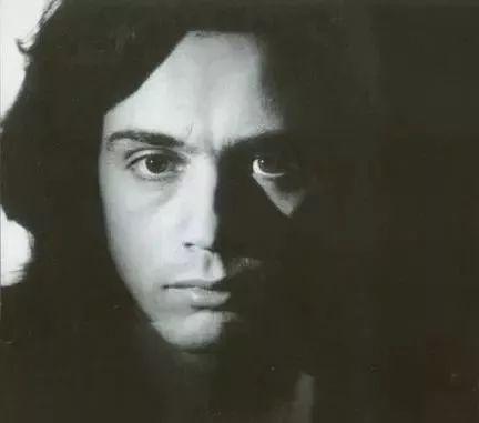 新老公曾两次劈腿,她能Hold住吗?