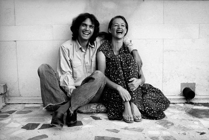 新老公曾两次劈腿,她能Hold住吗?