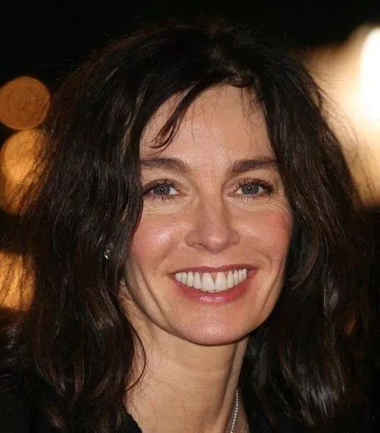 新老公曾两次劈腿,她能Hold住吗?