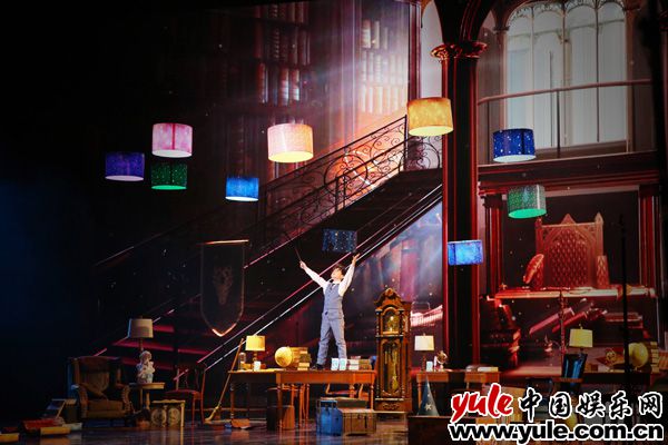 image007 用科技拓宽想象 用艺术打动人心 本周《百变达人》突破常规成就非凡