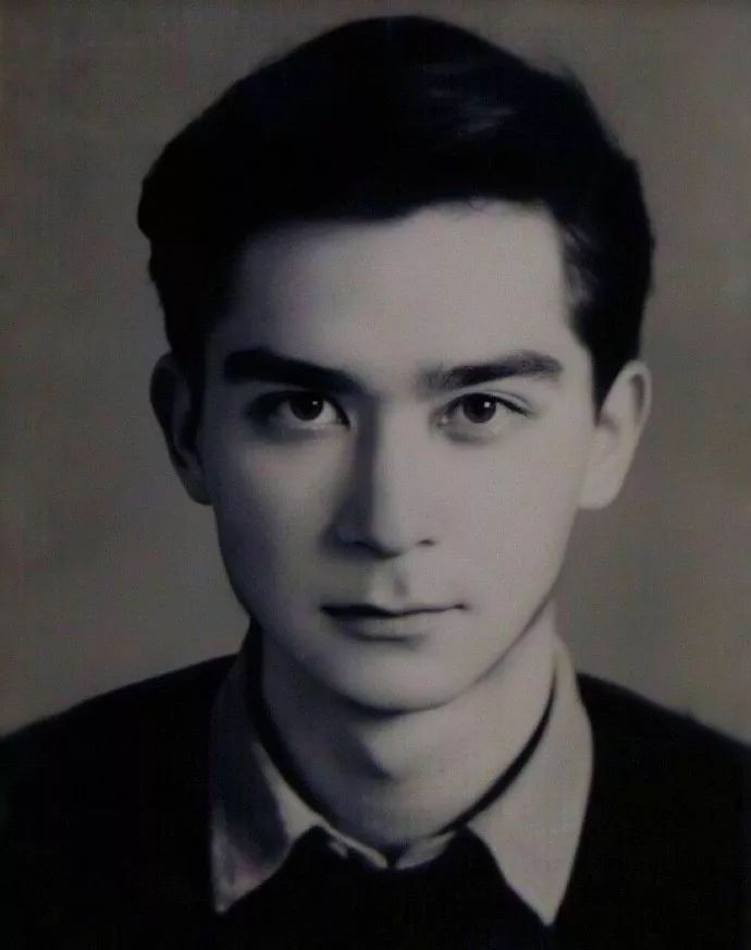 �����������Ƭ������̸�����ˡ�����