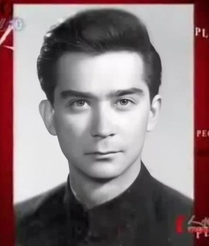 �����������Ƭ������̸�����ˡ�����