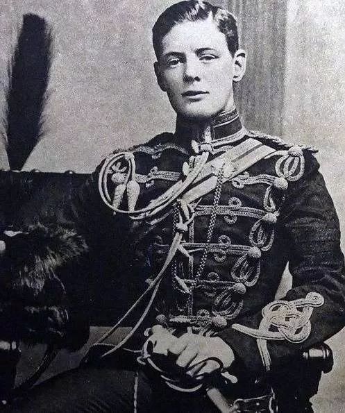 �����������Ƭ������̸�����ˡ�����