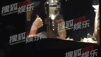 19岁的王源并不天真,天真的是相信艺人人设=艺人本人