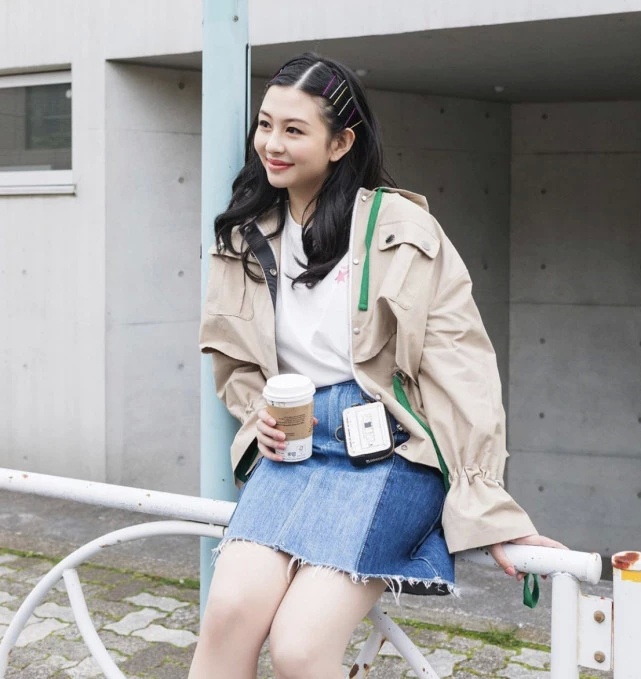 �����겻׼Ů��������17������¶����Լ��˧��������������ڻ�