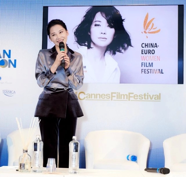 50������ʵ����ѹСS�������׶�ͬ��СS�԰������˻�����