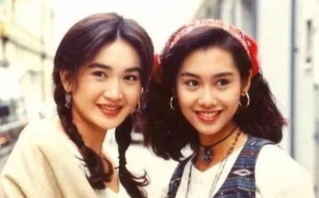 宋祖儿被曝16岁接吻照,前男友的颜值惊呆众人!