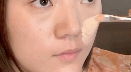 宋祖儿被曝16岁接吻照,前男友的颜值惊呆众人!