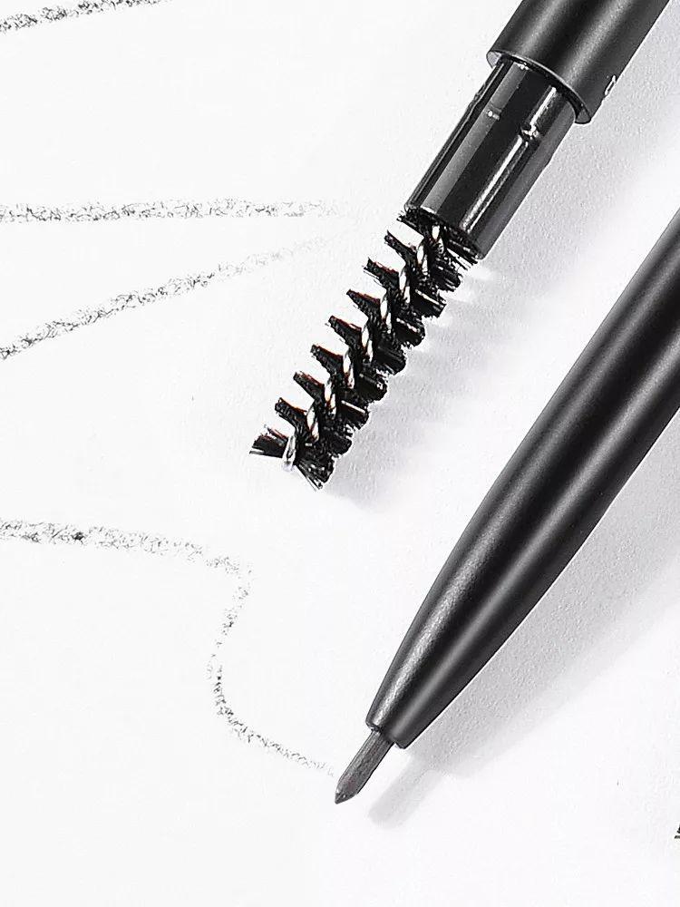 宋祖儿被曝16岁接吻照,前男友的颜值惊呆众人!