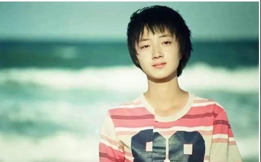 �����������ȴ��ײ������Ӱ���������˴���ٵ���ɫ����ճ������