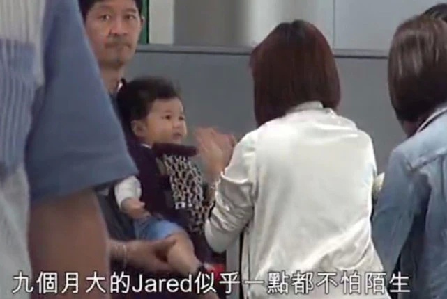 �Ӽ���һ���Ŀ�����������������ò��Ů���з����������չ��޶�