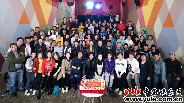 青春剧《藤科动物也凶猛》杀青 甘昀宸首次出演留学生引期待