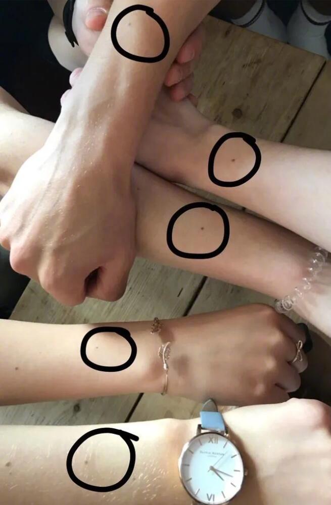 b8b73ba1ly1g3j8ymckj0j20i70rtdh3