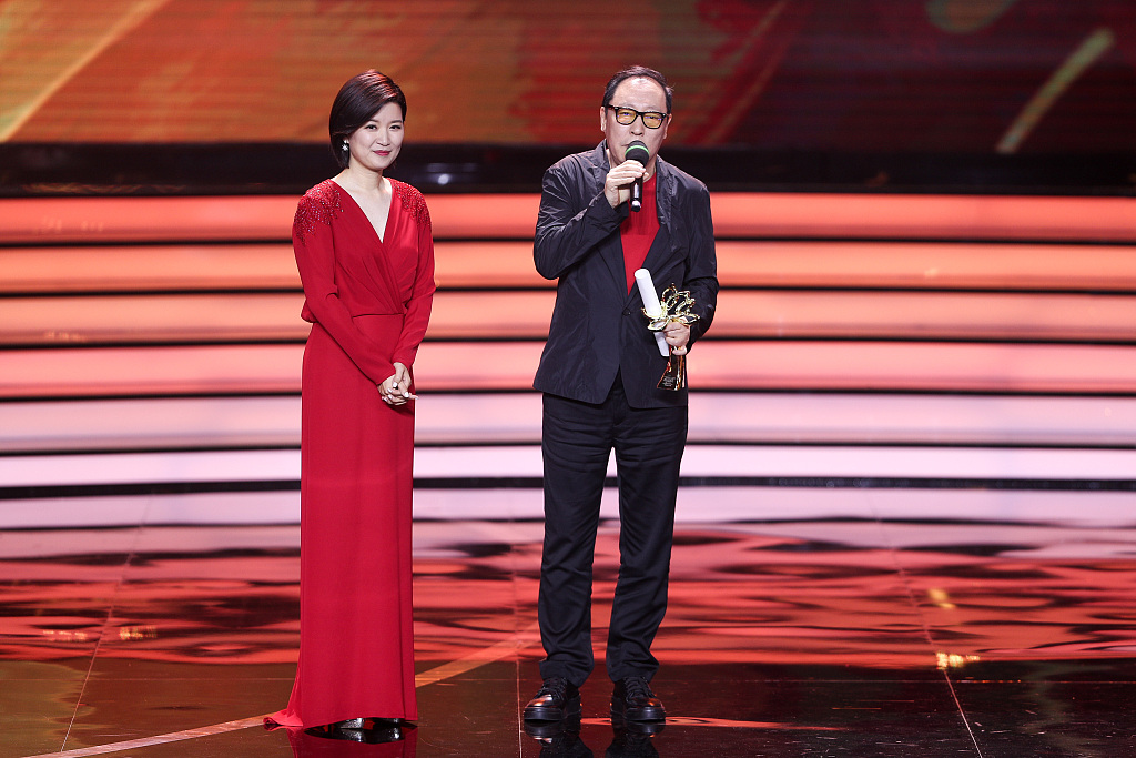 �մ�ǿ����ӵۣ������ɶ��������䣬�ռ��˳ɰ�������Ӯ��