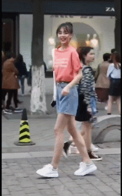 ����������ͼ���Ҿ������ȭͷ�����ˣ�