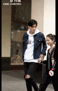 ����������ͼ���Ҿ������ȭͷ�����ˣ�