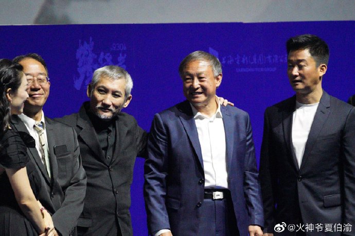 006UvOoQgy1g435xn663yj318z0u0qkc