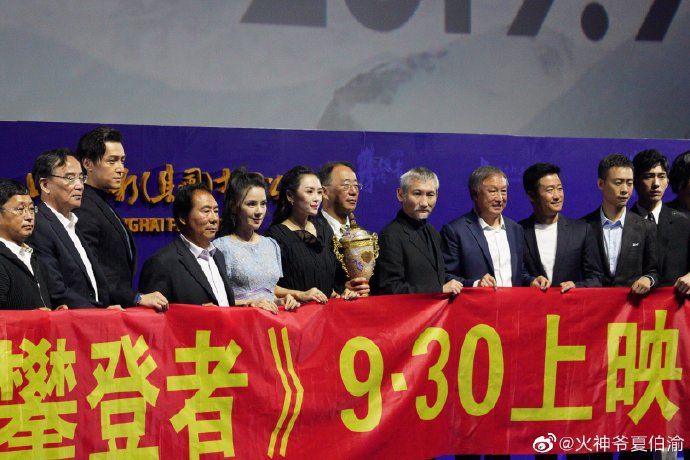 006UvOoQgy1g435xo7btlj318z0u0k52