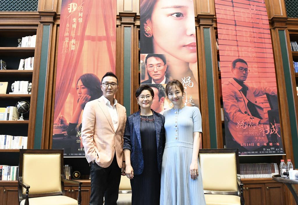 ����������ǡ��ڱ�Ʊ��˫�˽֣��װٺ�˵�Լ�Ʊ��Ů�ھ������ף�