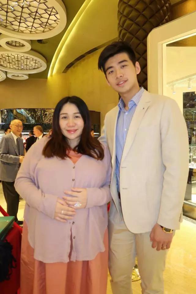 �γ�ӯ���ɻ��ҷ��ϲ��������̫�ֽ������ʸ���