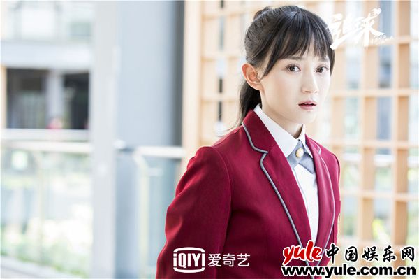 卜冠今饰颜晓希 《追球》全员cp!李汶翰“柠檬精”附体 张智尧阿拉蕾雨中飙戏演技爆发