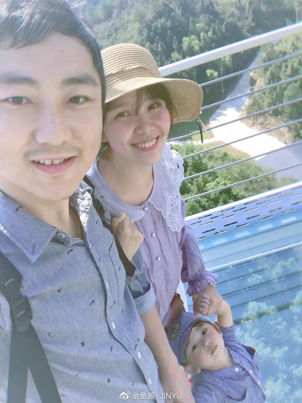 �ɷ��뿪�ĵ�105�죬��д�����ӵ��ſ��������ˣ�����һ����������֪�����ƺ���