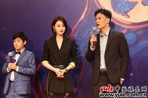 林鹏6 林鹏携《牛油果的春天》亮相上影节 为贴合角色不惜扮丑