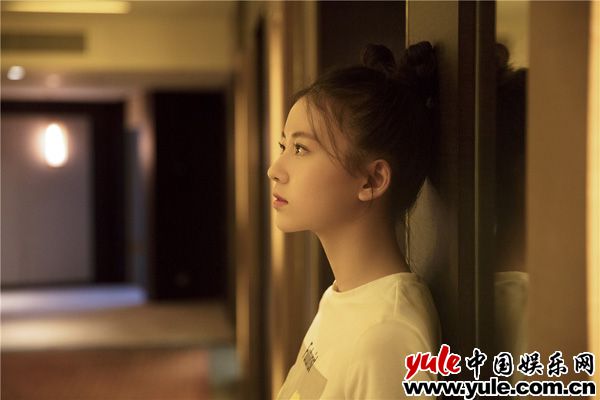 林辰涵饰演金刚小妹 《征途》定档发布会 “金刚小妹”林辰涵娇俏亮相