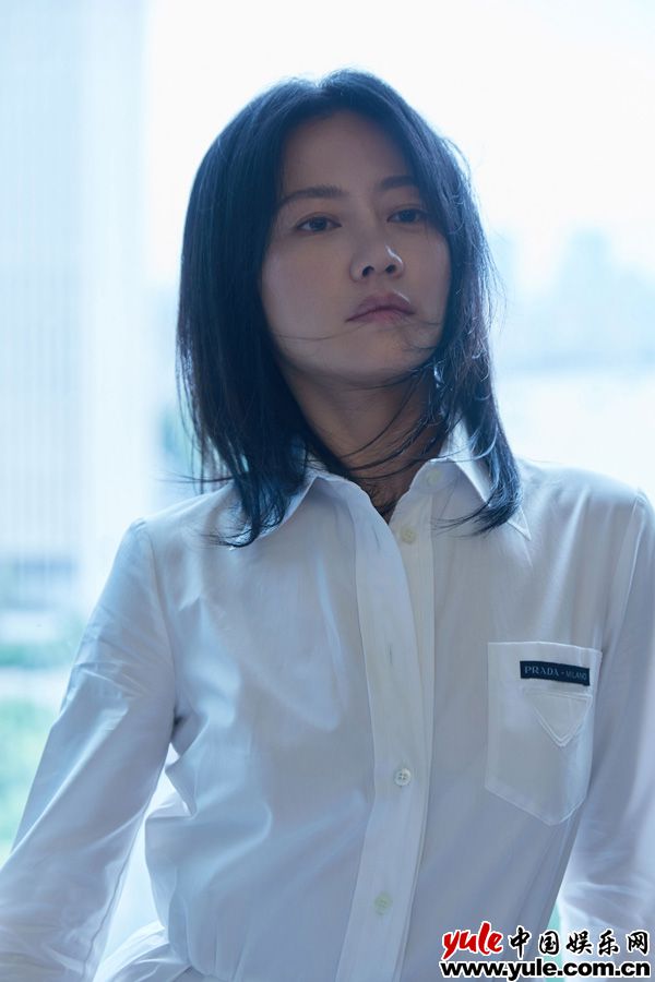 谭卓2 谭卓主演两大顶级制作电影 《烈火英雄》《被光抓走的人》新片来袭