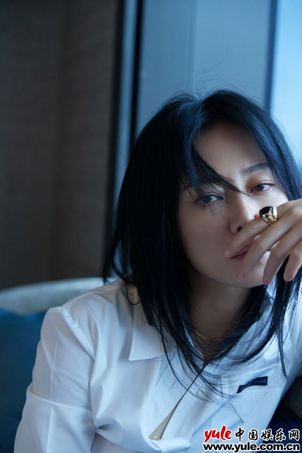 谭卓3 谭卓主演两大顶级制作电影 《烈火英雄》《被光抓走的人》新片来袭