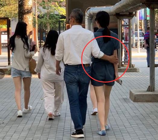 �����ֵ������ӬB�ǲ��ǻ����Լ�������ҽ���Ƽ�������ʯ