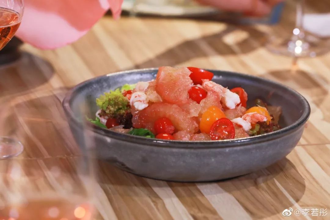 ����ͮ��24���52���С��Ů����û�ȵ����������