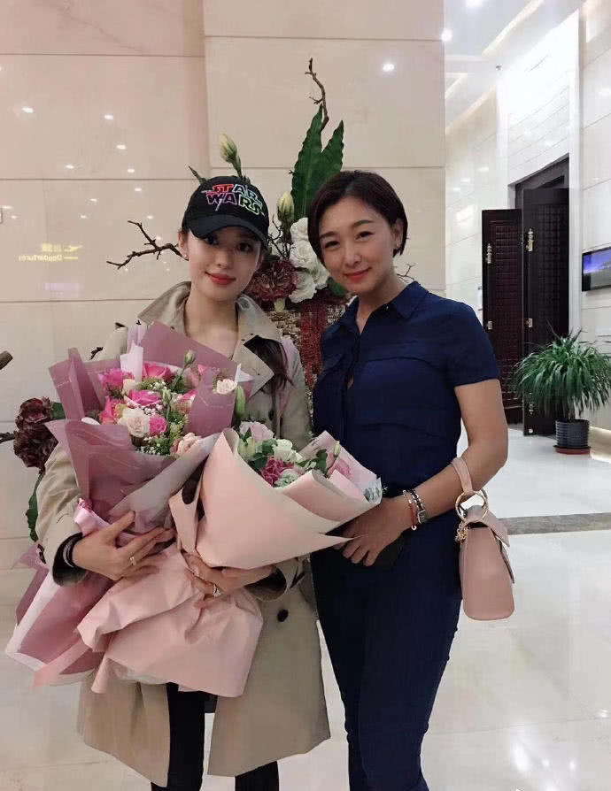 ����Я�»����ӻؼ��磬����˿��ϸ����Ʒ����