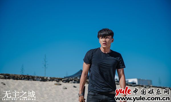 代旭饰宁羽 《无主之城》宁羽“狼人”身份初现 代旭爆角色“多面人格”